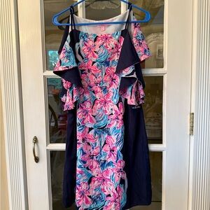 Lilly Pulitzer woman’s floral open shoulder shift dress